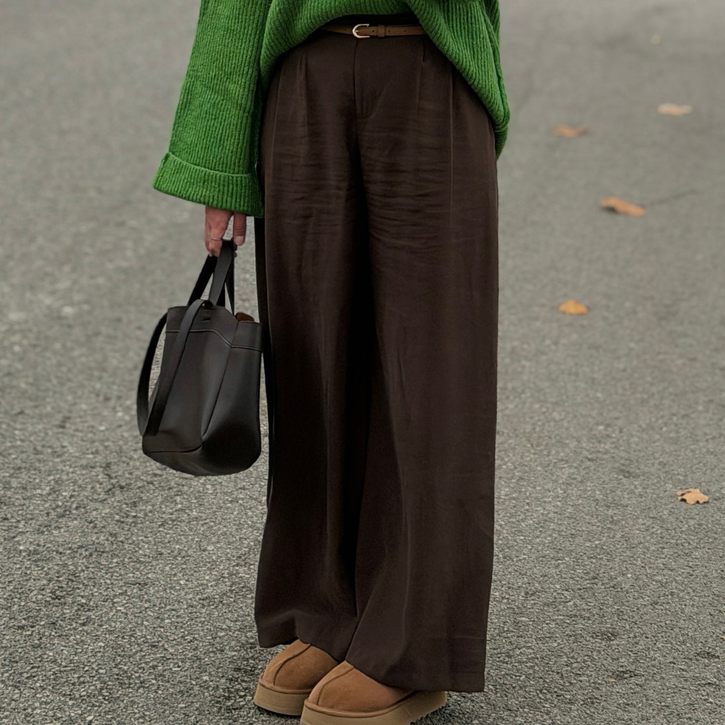 Basic Wide-Leg Trousers